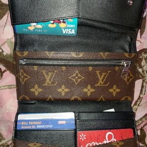 Authentic Louis Vuitton wallet